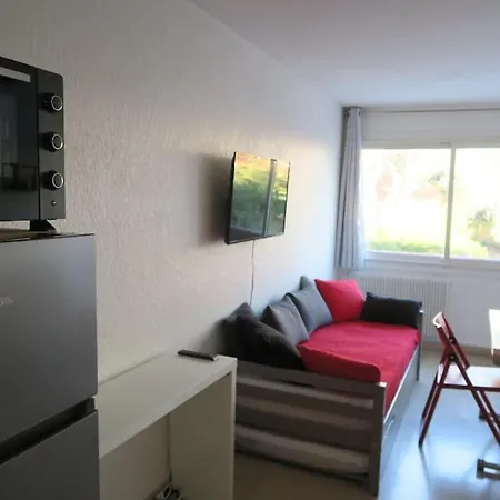 Appartement Grand Lumineux Boulouris, 5min A Pied *